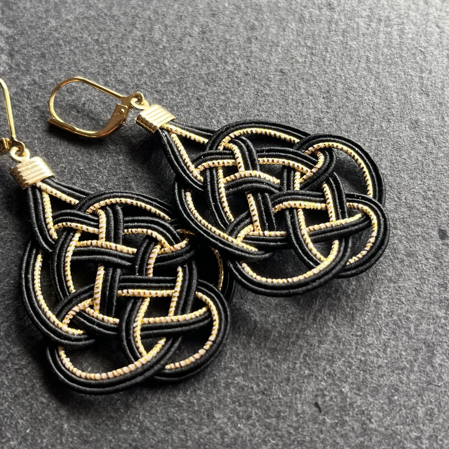 Japanese Mizuhiki Earrings -IPPO- Earrings for a New Beginning