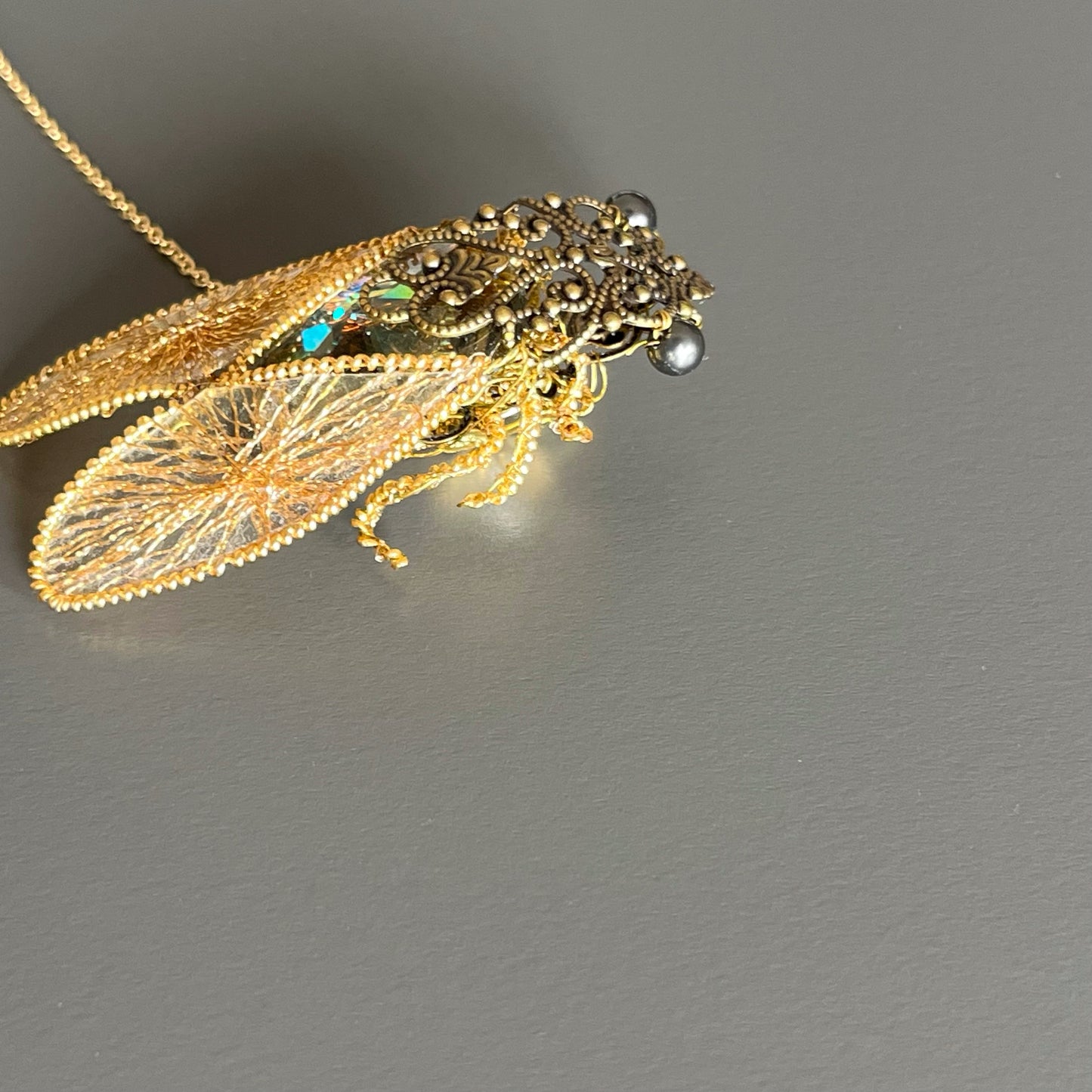 Cicada - Magnetic Brooch (Austrian Metal Art)