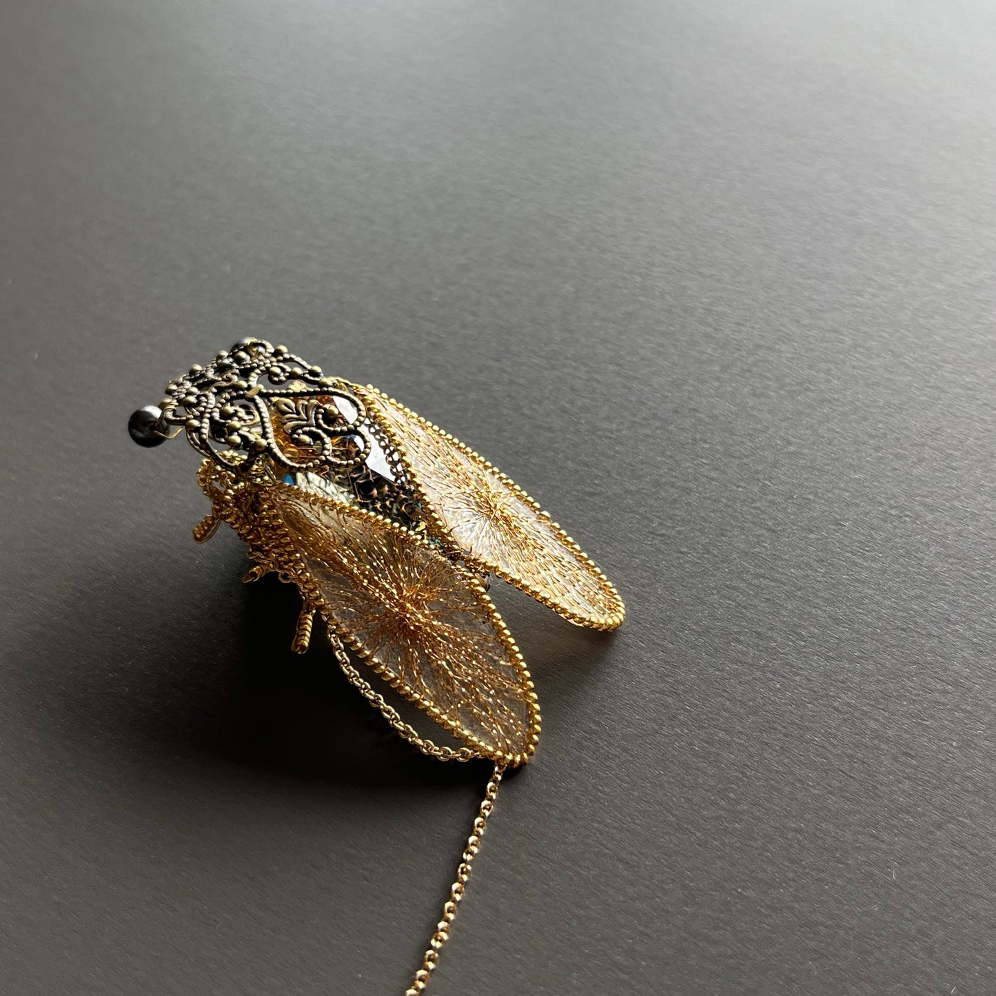 Cicada - Magnetic Brooch (Austrian Metal Art)