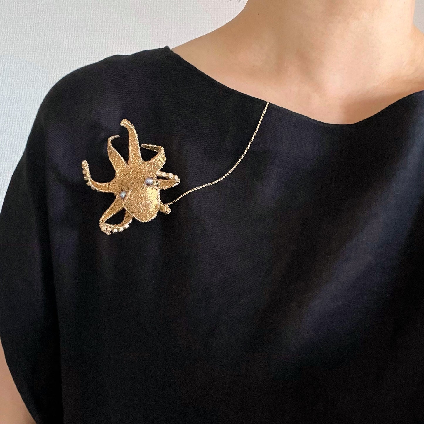 Octopus - Magnetic Brooch (Austrian Metal Art)