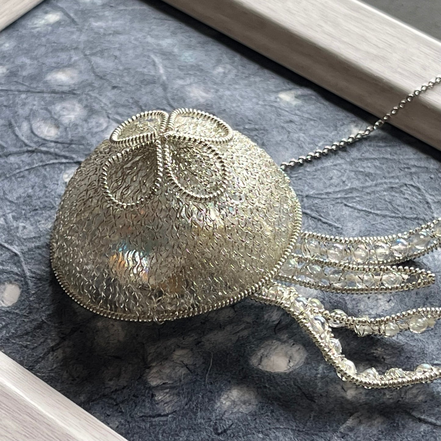 Jellyfish - Magnetic Brooch (Austrian Metal Art)
