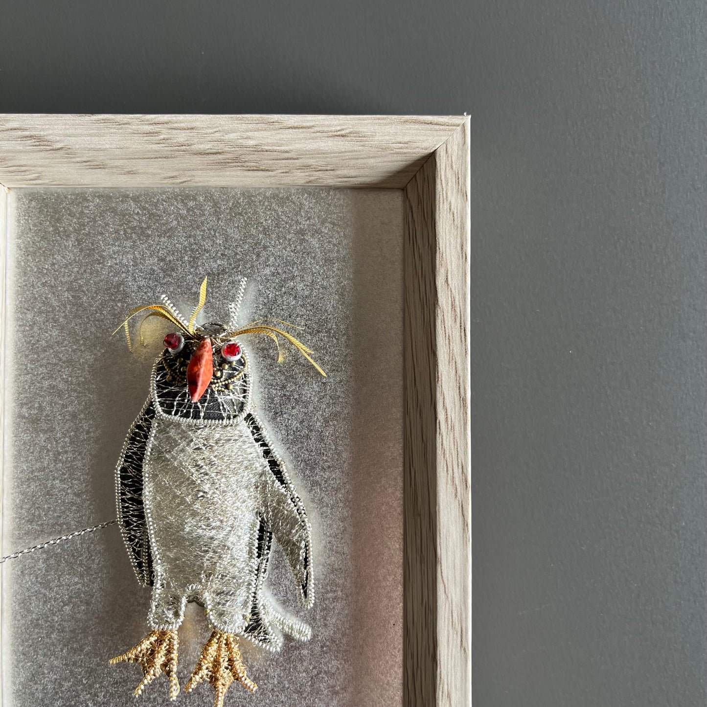Penguin - Magnetic Brooch (Austrian Metal Art)