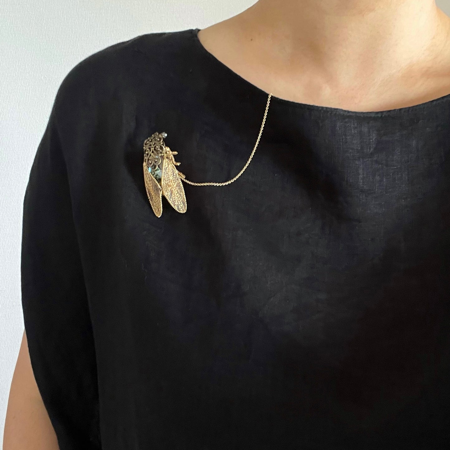 Cicada - Magnetic Brooch (Austrian Metal Art)