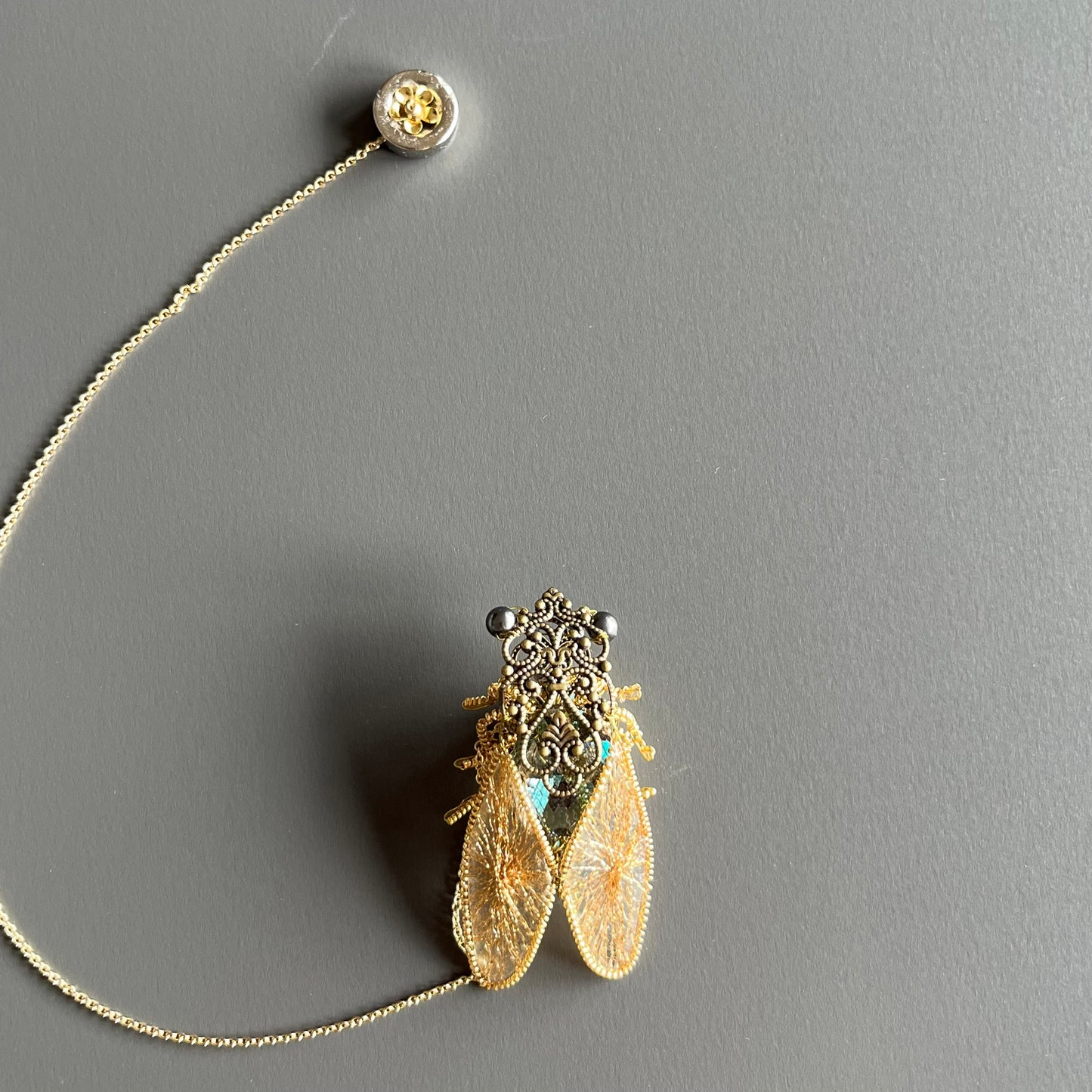 Cicada - Magnetic Brooch (Austrian Metal Art)