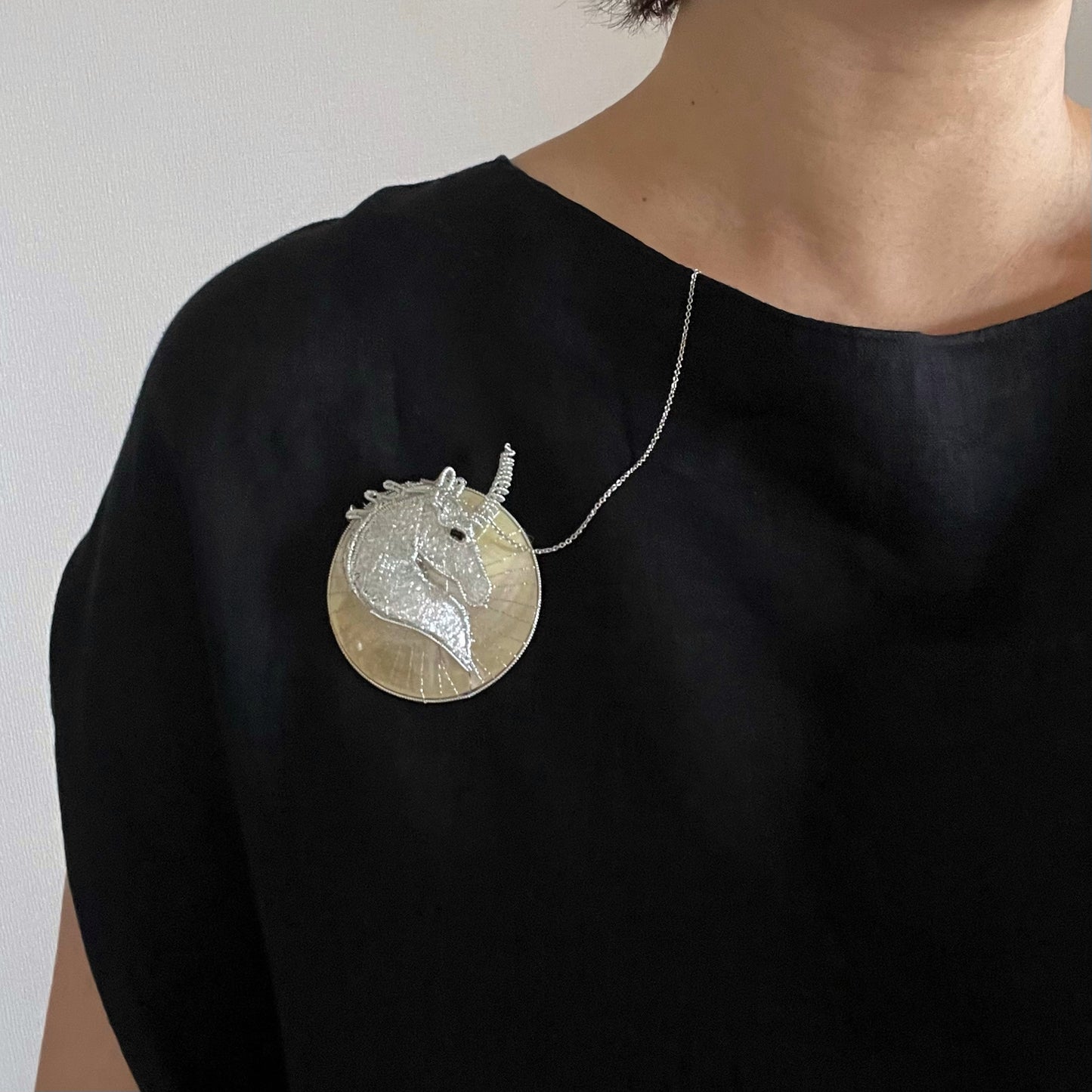 Unicorn - Magnetic Brooch (Austrian Metal Art)