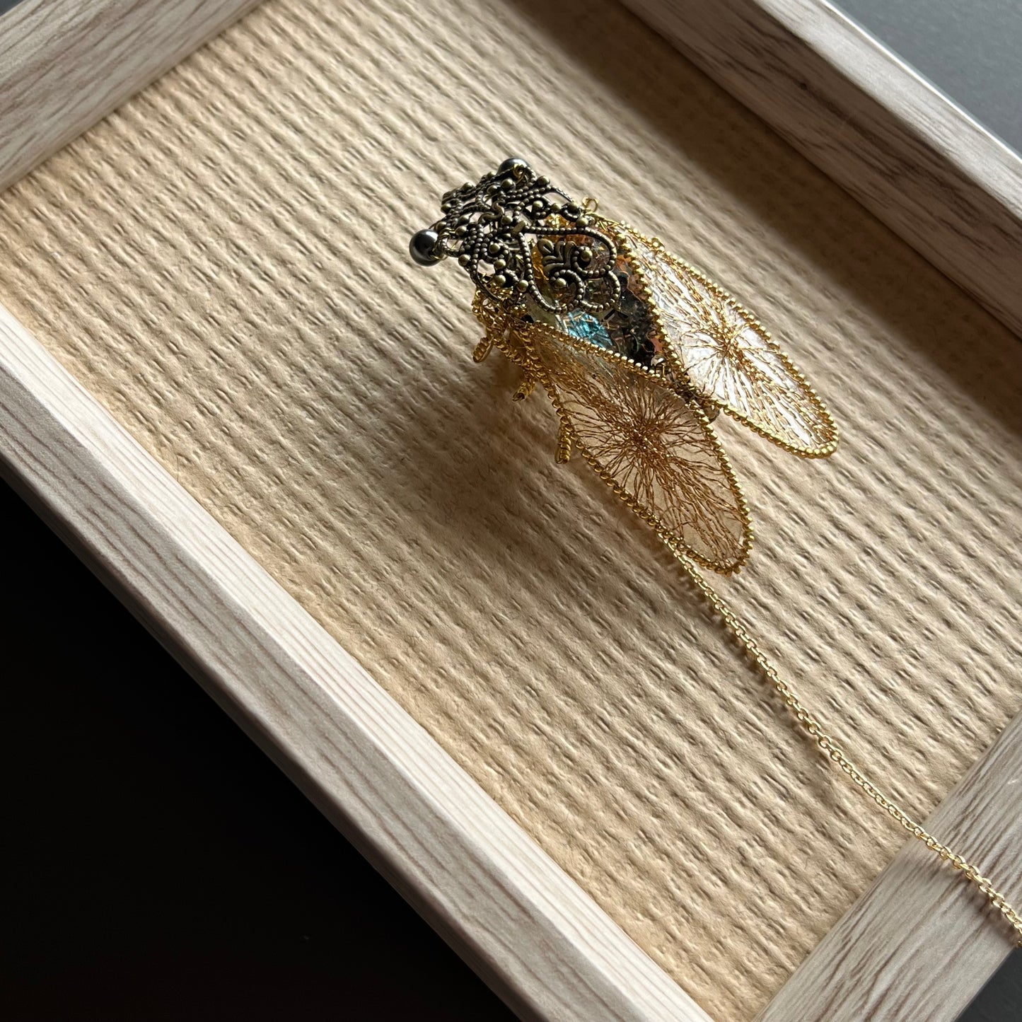 Cicada - Magnetic Brooch (Austrian Metal Art)