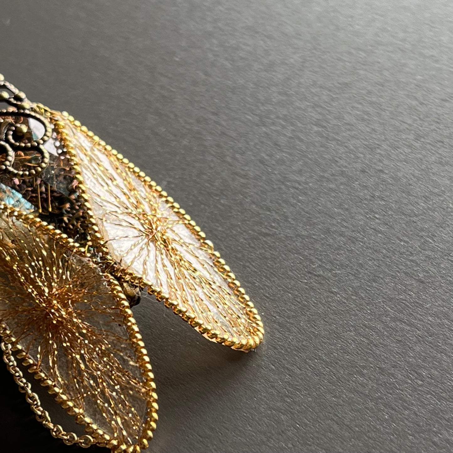 Cicada - Magnetic Brooch (Austrian Metal Art)