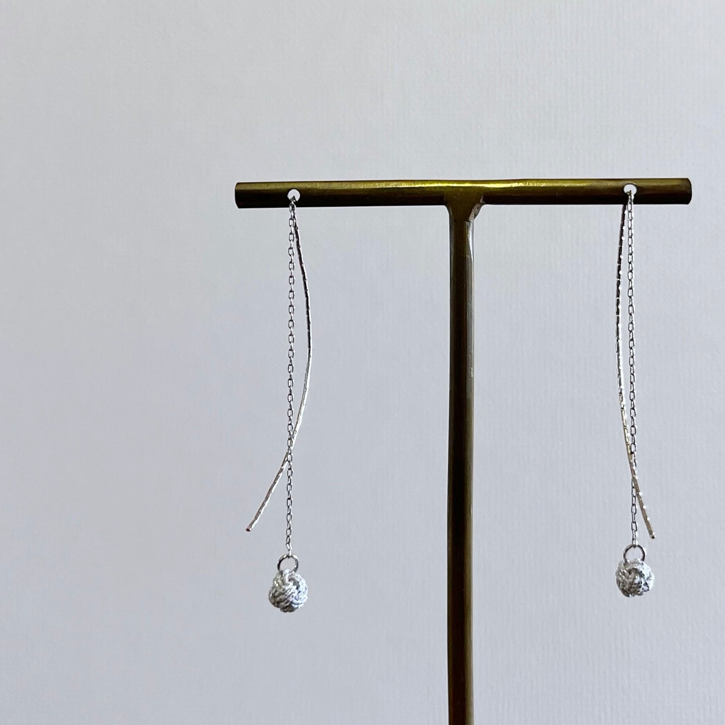Japanese Mizuhiki Earrings -KIRARI- chain and Balls Gold Silver