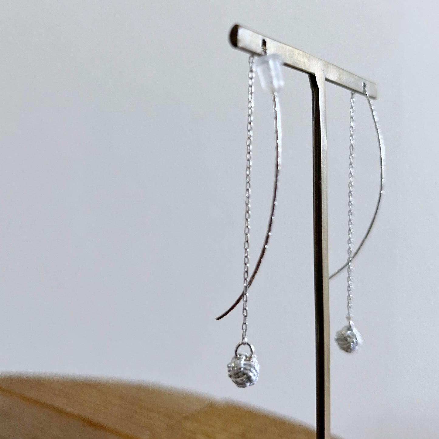 Japanese Mizuhiki Earrings -KIRARI- chain and Balls Gold Silver