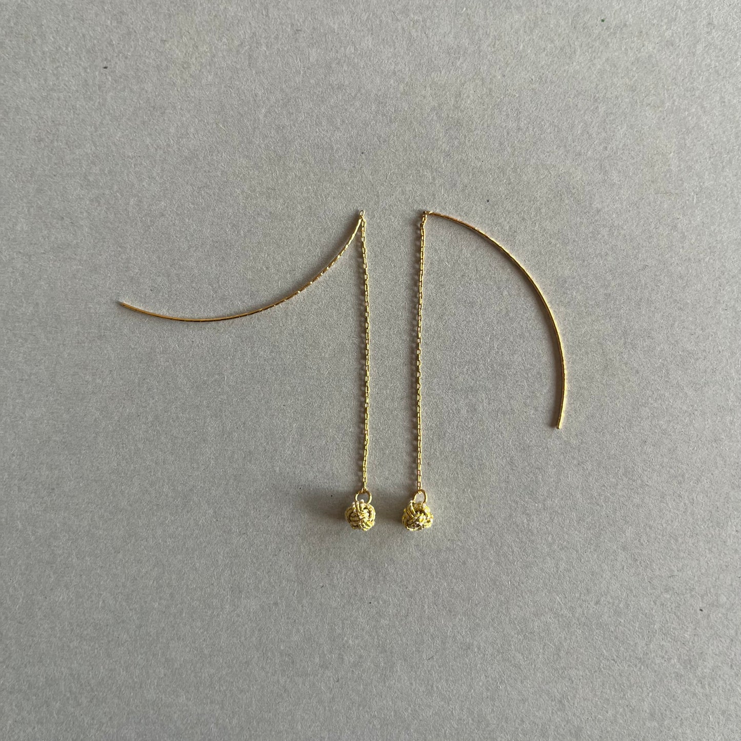 Japanese Mizuhiki Earrings -KIRARI- chain and Balls Gold Silver