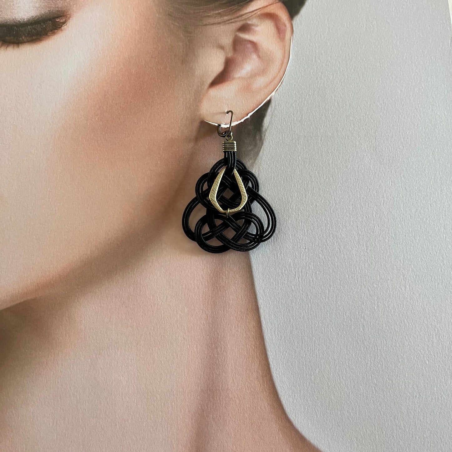 -Sound of bells-Pierce Earrings Mizuhiki Gold