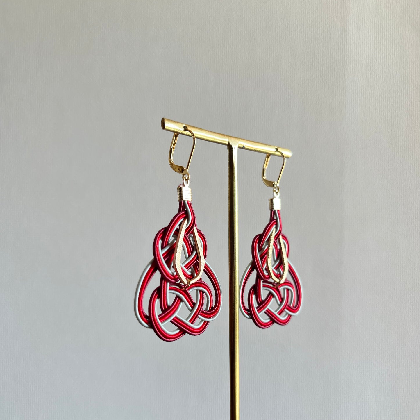 Japanese Mizuhiki Earrings -Sond of happiness- Red