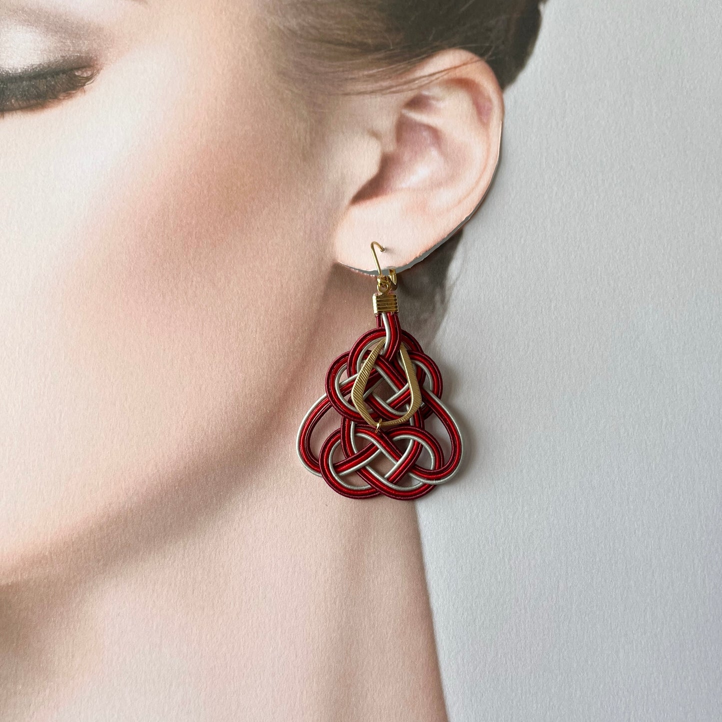 Japanese Mizuhiki Earrings -Sond of happiness- Red