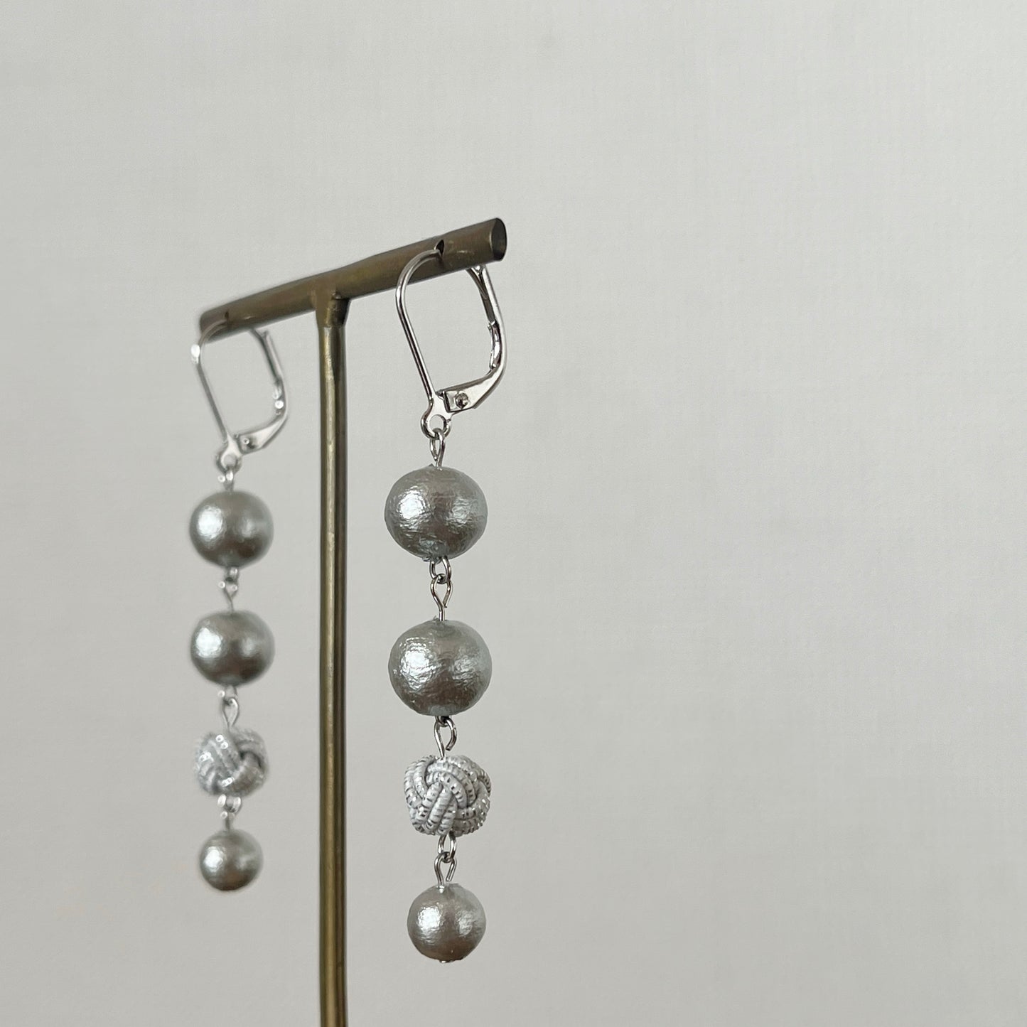 Dancing Droplets - Mizuhiki & Cotton Pearl Earrings
