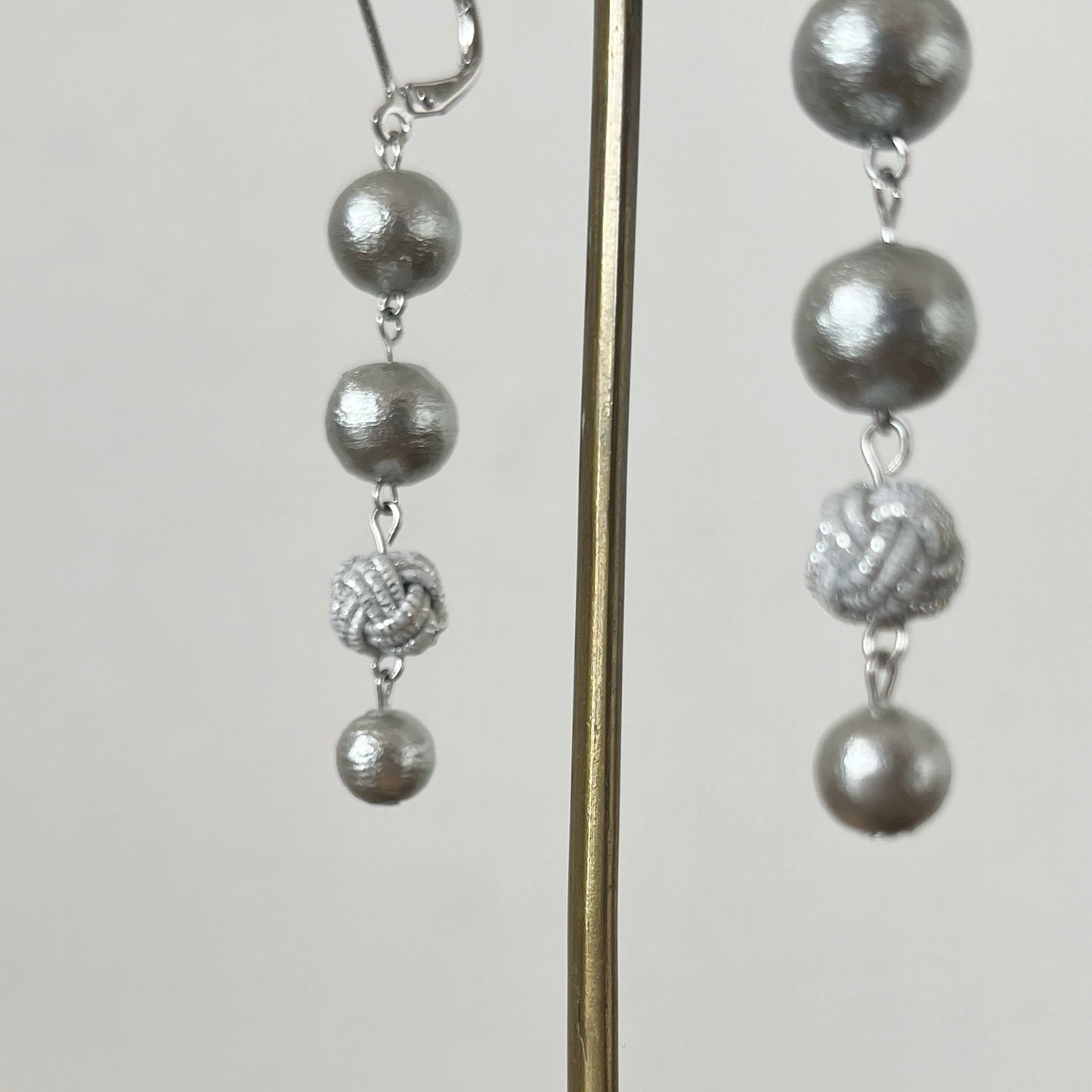 Dancing Droplets - Mizuhiki & Cotton Pearl Earrings