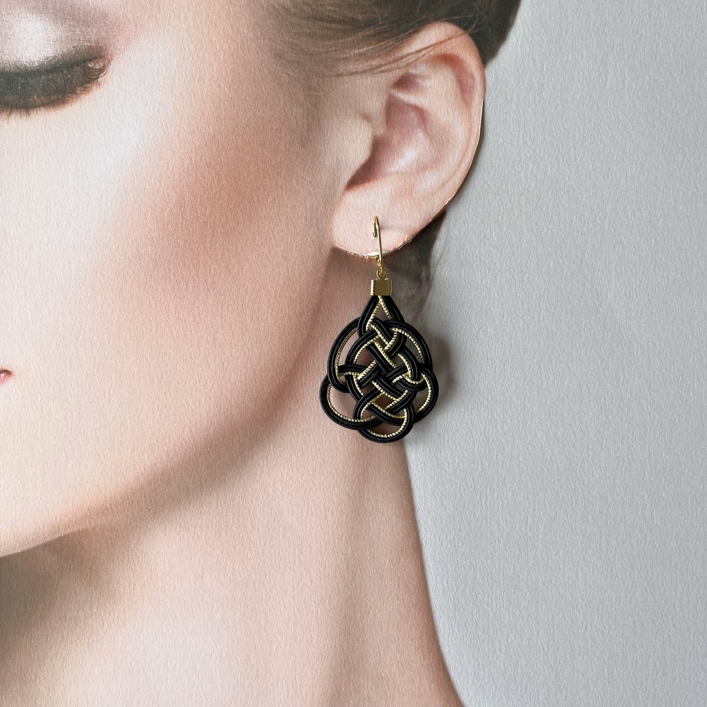 Japanese Mizuhiki Earrings -IPPO- Earrings for a New Beginning