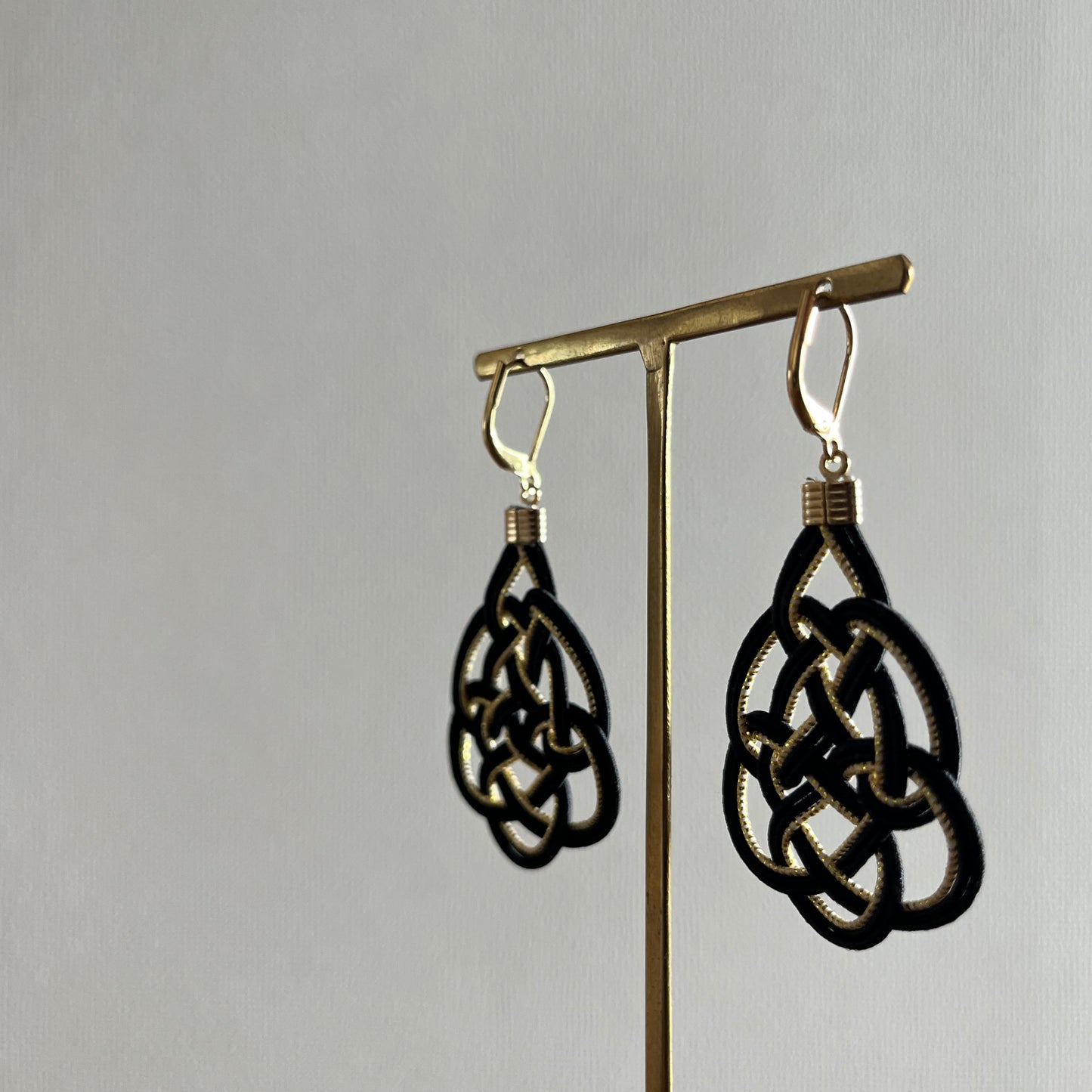 Japanese Mizuhiki Earrings -IPPO- Earrings for a New Beginning