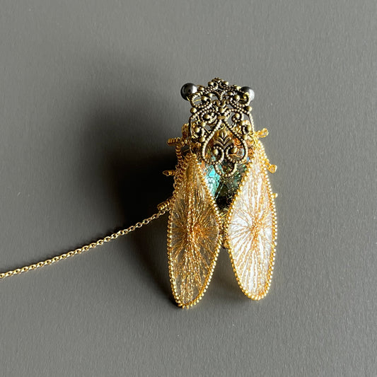 Cicada - Magnetic Brooch (Austrian Metal Art)