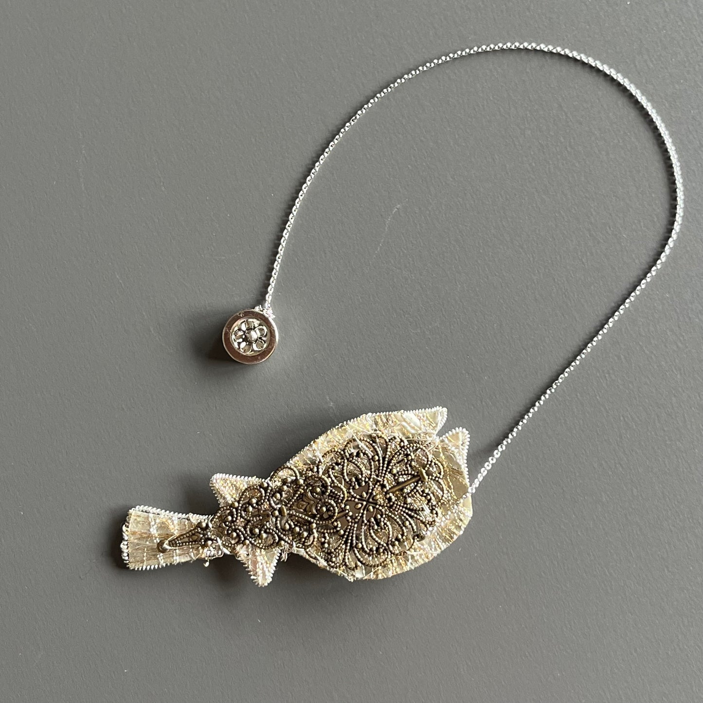 -Pufferfish – Magnetic Brooch　（Austrian Metal Art）