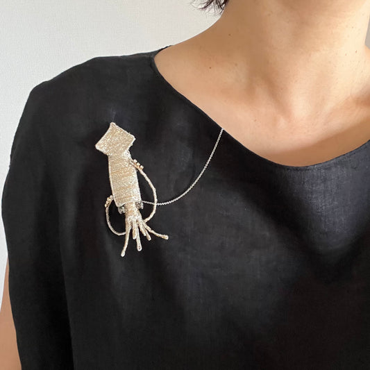 Squid - Magnetic Brooch (Austrian Metal Art)